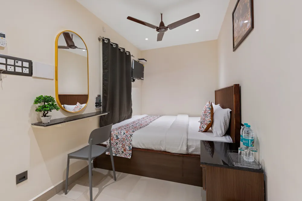 Standard Plus Room Bedding