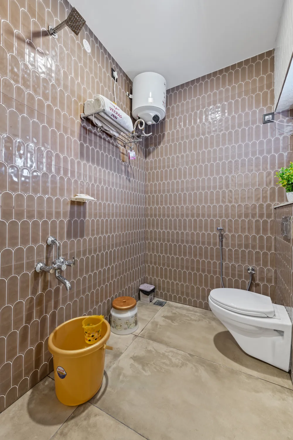 Family Suite Clean Beds Layout — Veeras Inn