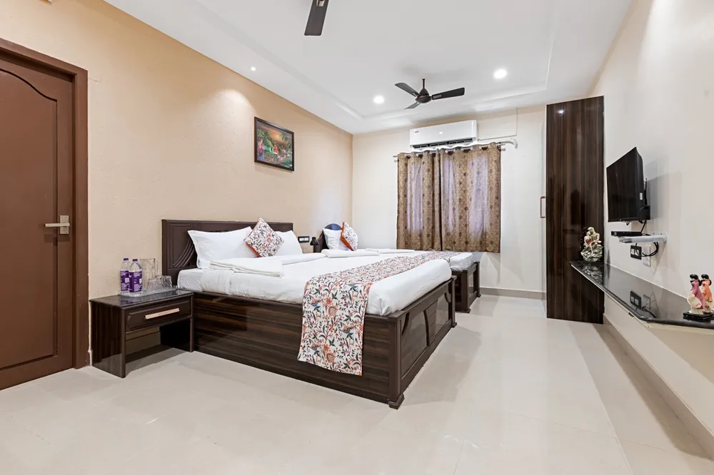 Deluxe Plus Room Cozy Bed — Veera Residency